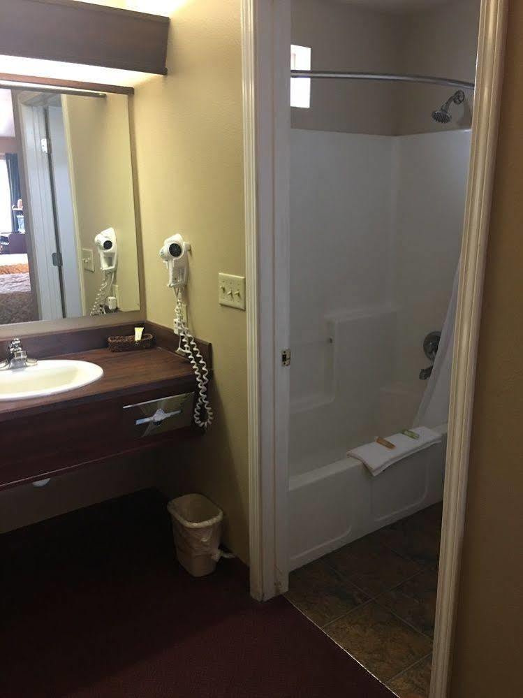Morgan Inn And Suites Walla Walla Milton-Freewater Bagian luar foto